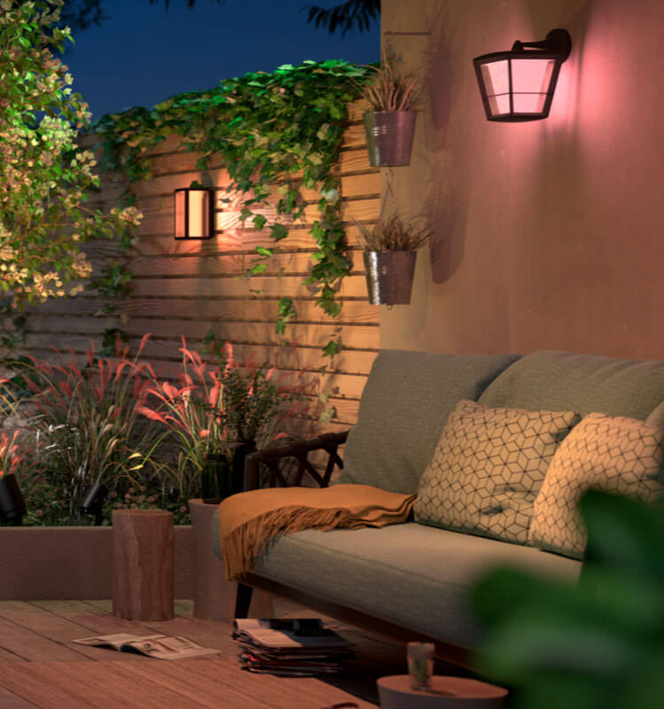 fungere dokumentarfilm fusion Position and automate your garden lights | Philips Hue